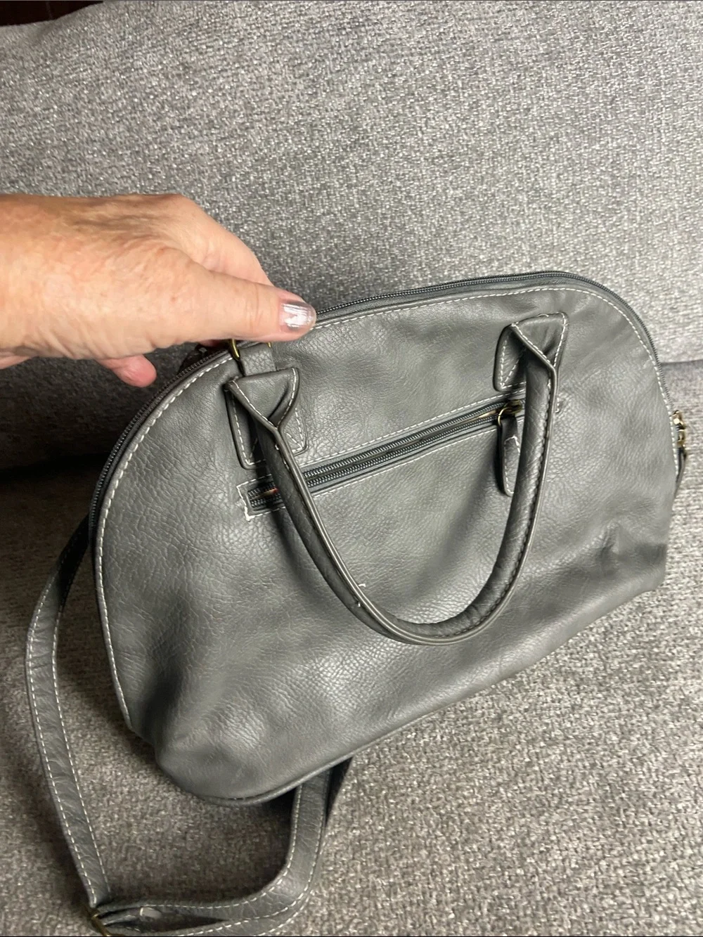 Stone Mountain Accessories Gray Paisley-Embossed Shoulder Satchel